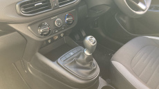 Hyundai i10 1.0 Advance 5dr Petrol Hatchback